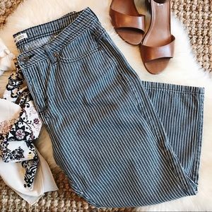 Railroad Striped Crop Jeans